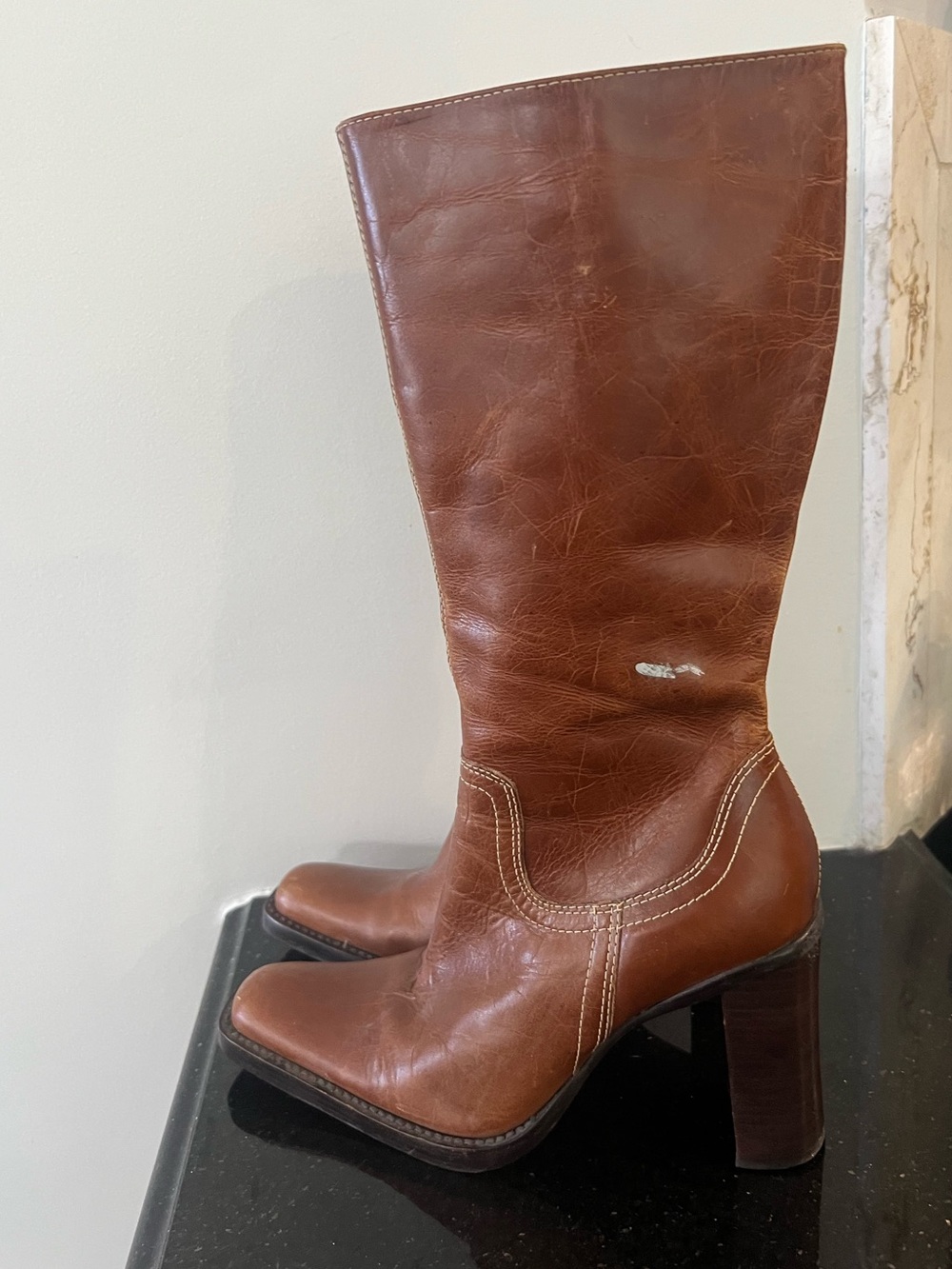 Steve Madden brown leather gogo boots originally released late 90’s RARE square